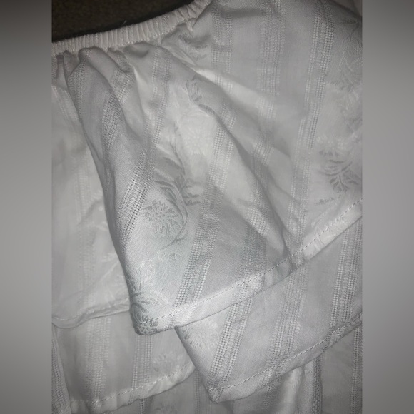 Show Me Your MuMu cropped off the shoulder top - Picture 4 of 5